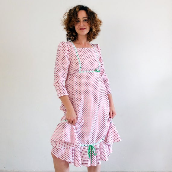 Vintage 70s folk dress with ruffled, Vintage peas… - image 5