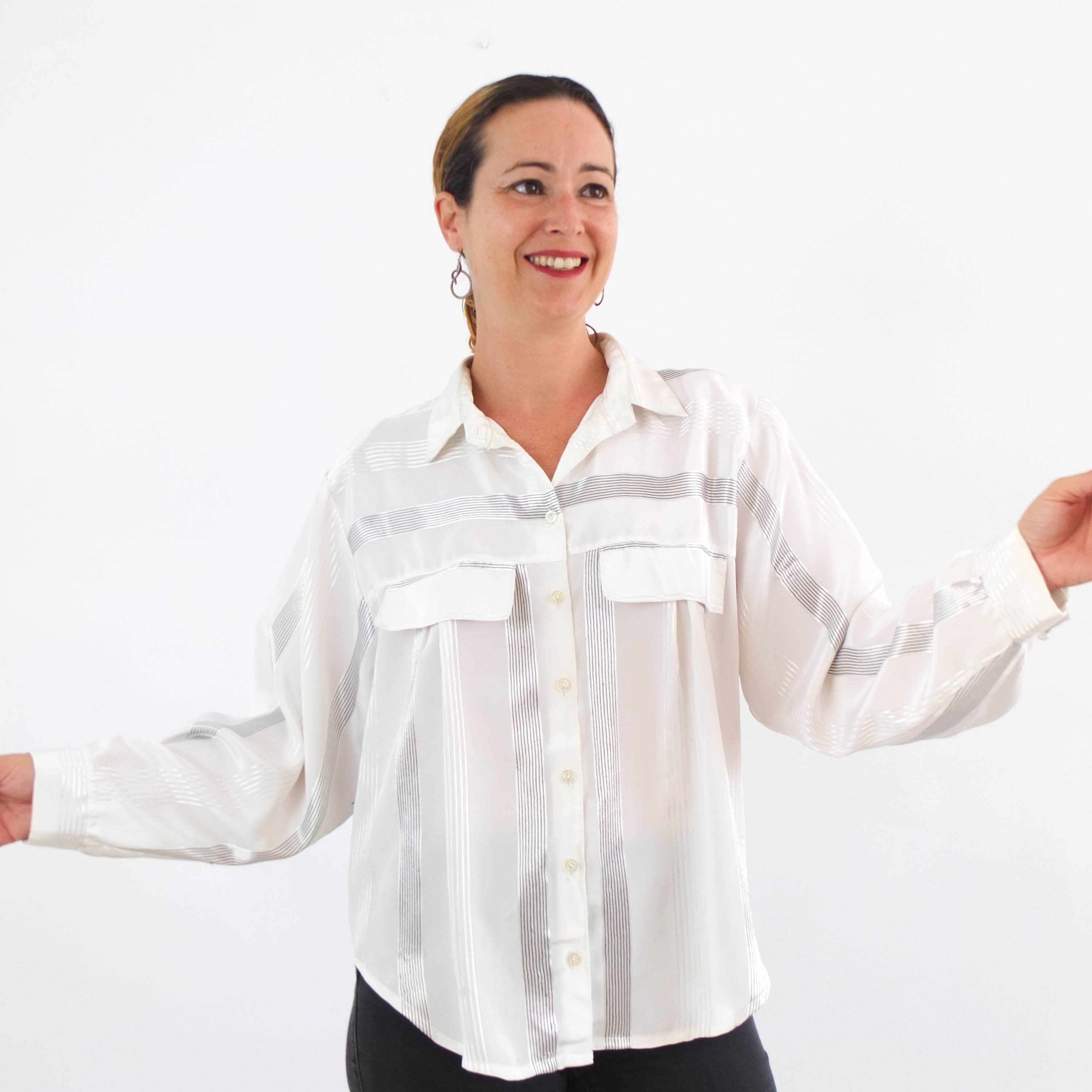 80’s~90’s 北欧系 vintage sheer shirt white Vintage 90s White Oversized Button up Shirt, 90s Long Sleeve Semi