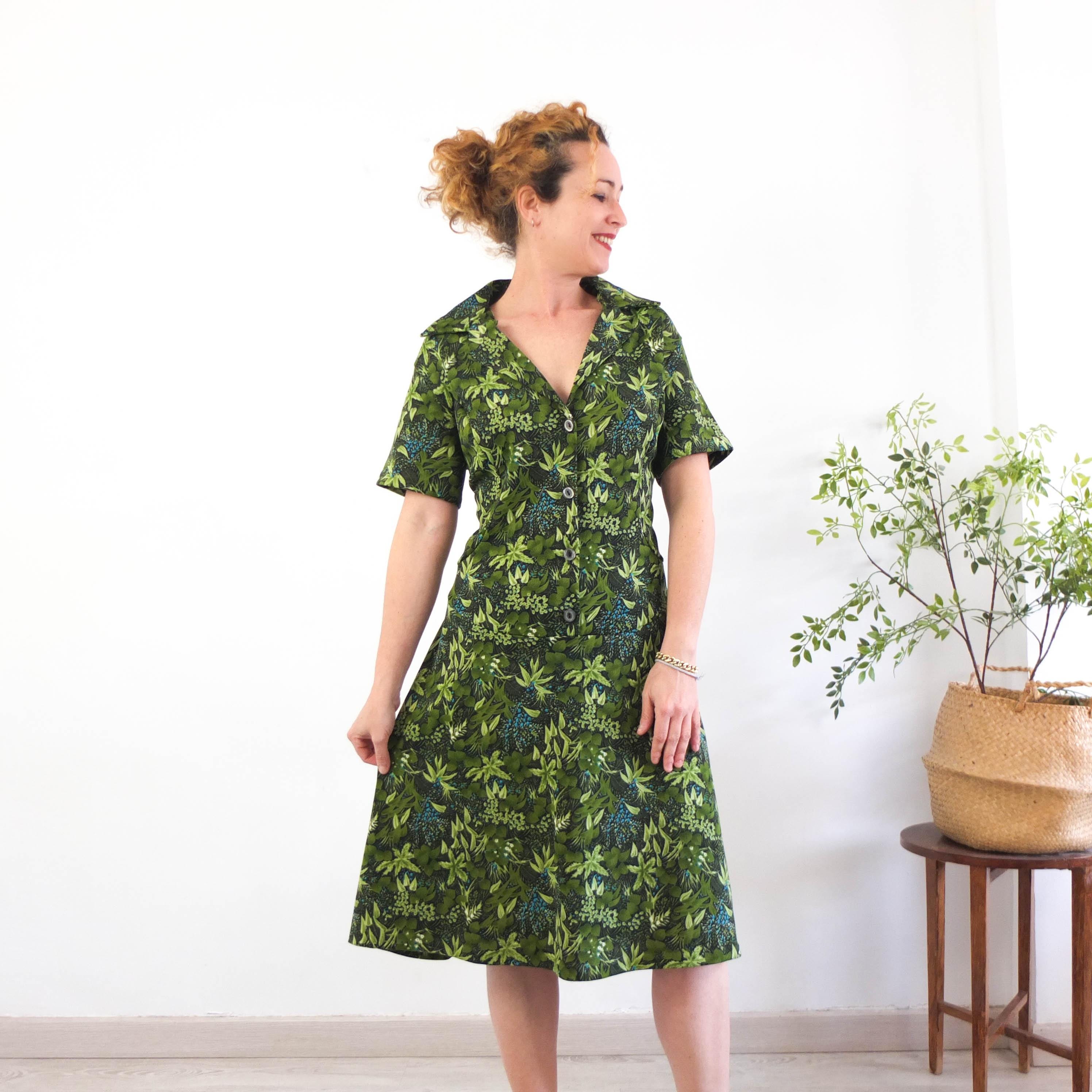 ヴィンテージ 70 年代 半袖 ミディ モッド ドレス、1970 年代