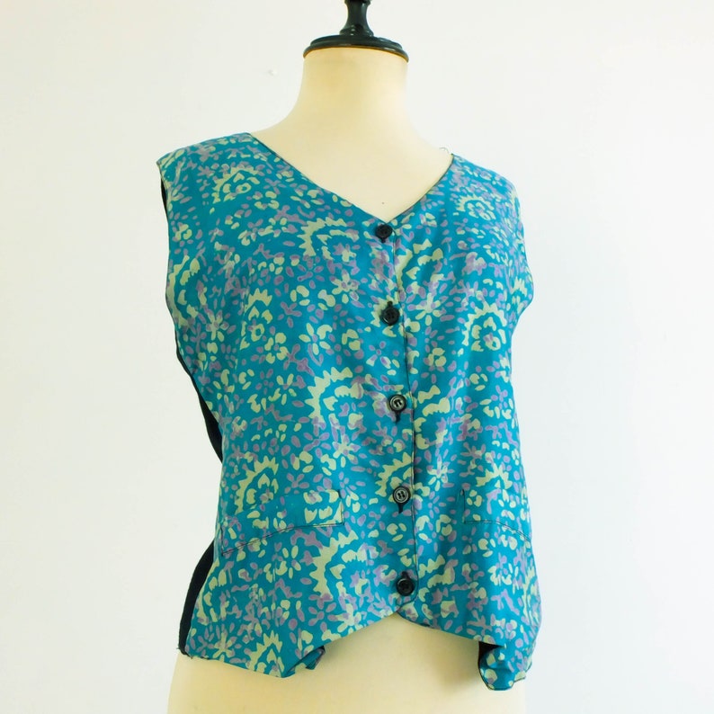 Vintage silk vest waistcoat S M Vintage 90s silk boho vest Vintage green black blocked folk vest Vintage green ethnic print vest unixes