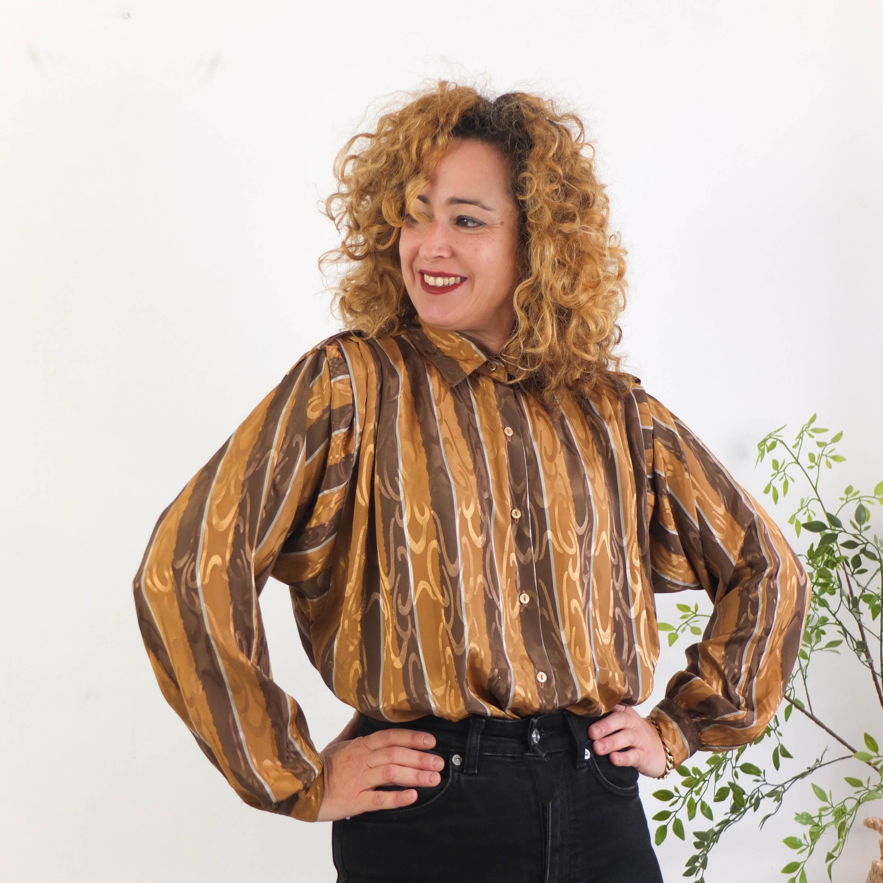 vintage blouse❤︎ il_fullxfull.5959367482_klfq.