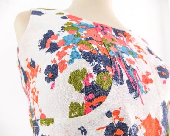 Vintage 70s 60s floral sleeveless mod dress, Vint… - image 7