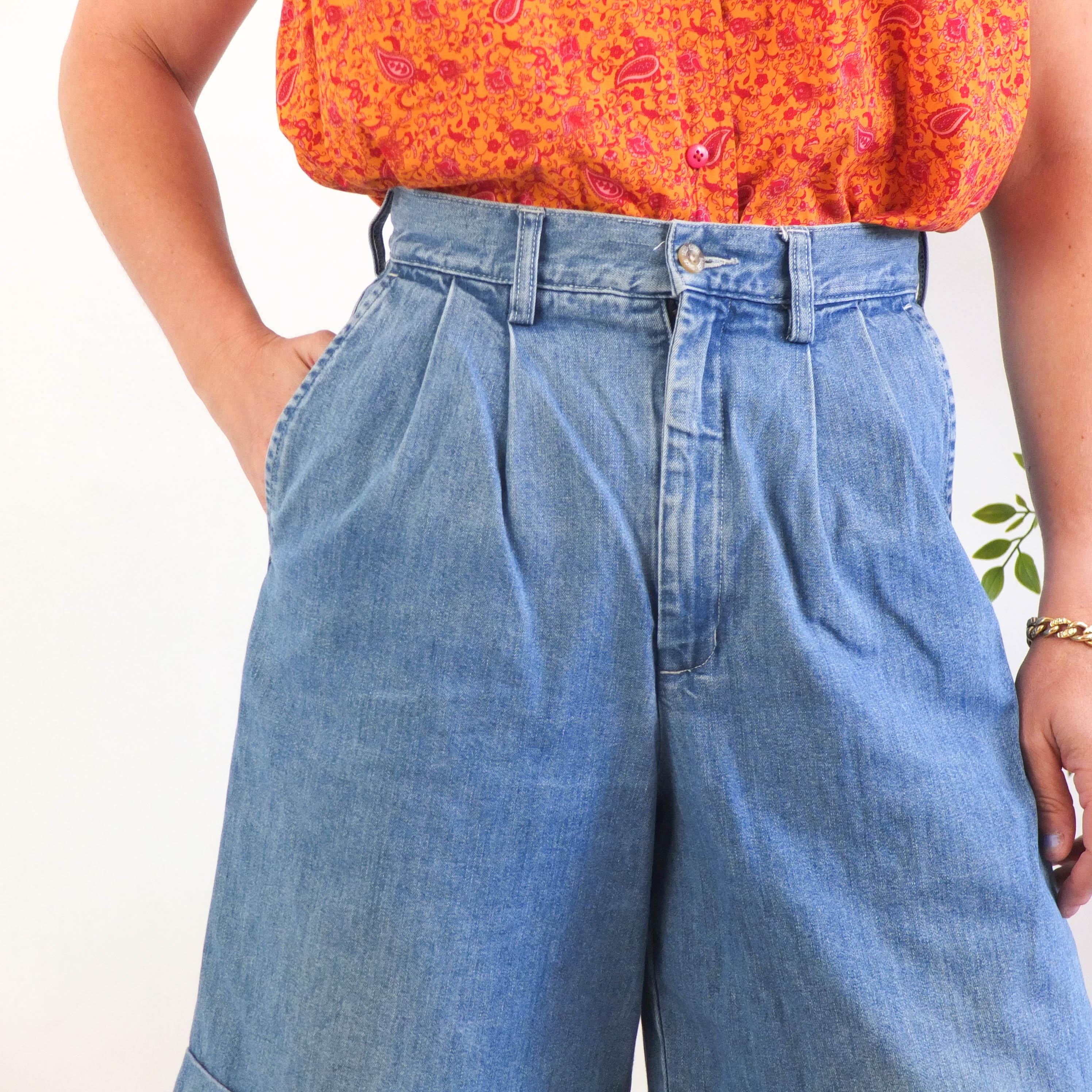 Vintage 90s Blue Pleated Jean Shorts, Vintage High Waist Pleated