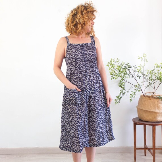 Vintage Floral Ruched Sundress, 80s 90s Cottagecore Midi Sundress, Blue Floral Ditsy Smocked Dress, Women's Size S M, 90s Market Day Dress