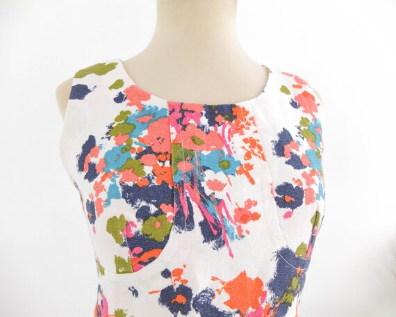 Vintage 70s 60s floral sleeveless mod dress, Vint… - image 6