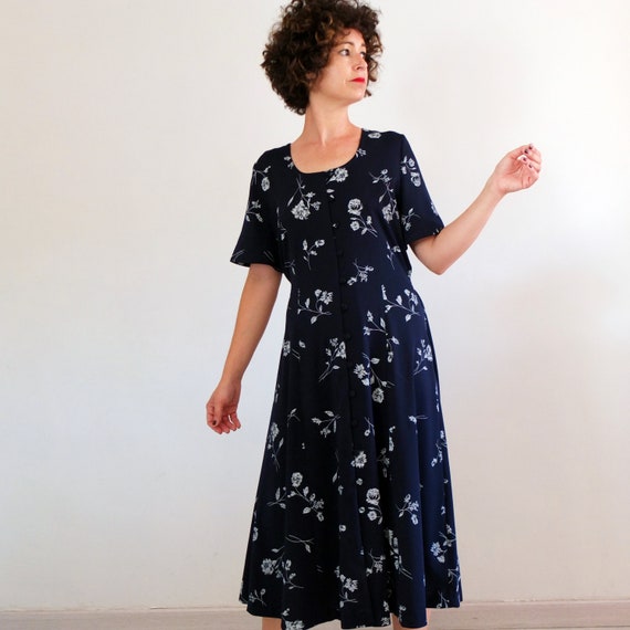 Plus Size Floral Print Button Down Maxi Dress Plus Size Floral Print Button Down Maxi Dress