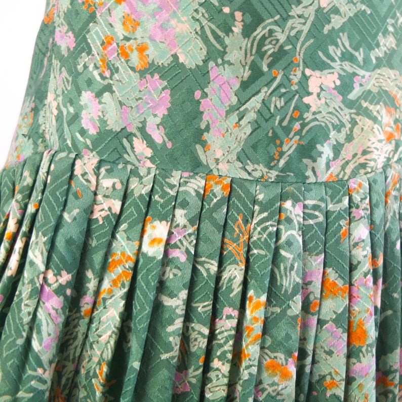 Conjunto vintage de los años 80 con vestido y chaqueta floral, conjunto de dos piezas de vestido de verano con chaqueta ligera de los años 80, traje de cárdigan a juego de los años 80 XL 2XL imagen 6