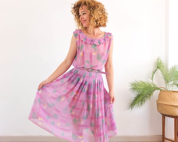 Vintage 80s pleated sundress set, 80s abstract sh… - image 4