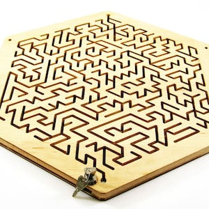 Wooden Key Maze for Escape Rooms Wooden Maze Wood Labyrinth Escaperoom riddle hexagonal labyrinth Riddle Toy Unique Brain Teaser