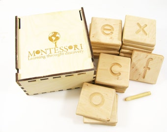 Montessori Alphabet Zeichenbrett: Holzbuchstaben Lernspielzeug