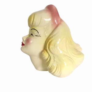 Retro (60s) Hand Painted CERAMIC Lady HEAD PLANTER / Vase / Very Good Condition / Vintage, Kitschy, Campy Succulent Planter / Rare Find!