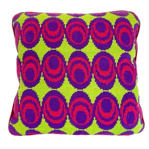 Vintage (70s) Hand Stitched Pop Art PSYCHEDELIC Design NEEDLEPOINT PILLOW / 17" Square / Very Good Condition / Fabulous Colors / Rare Find!