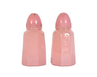 Vintage 1950s HAZEL ATLAS Pink Frosted Salt & Pepper Shakers / Retro Kitchenware