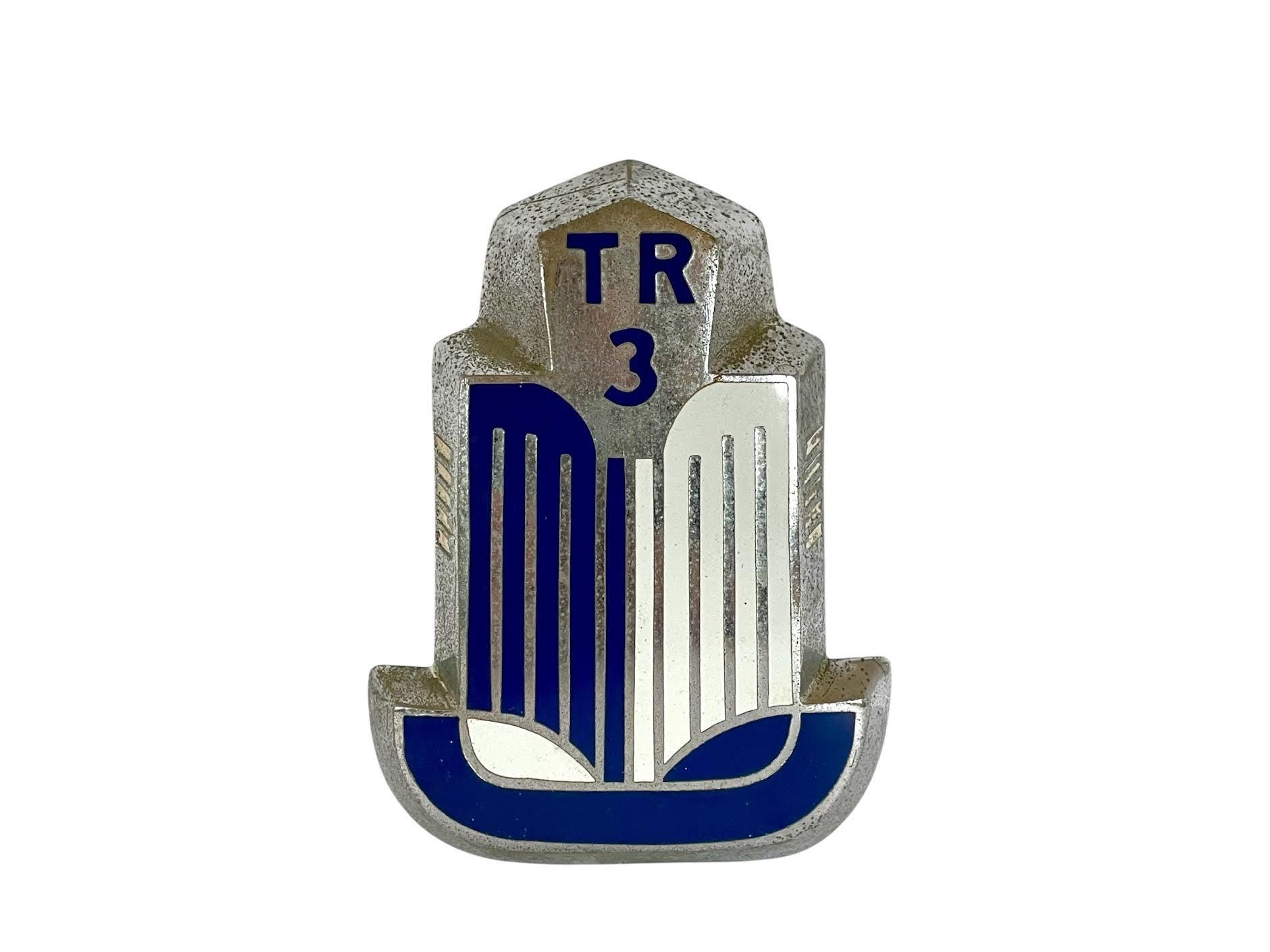 Retro (50s) Enamel and Metal TRIUMPH TR3 Sports HOOD EMBLEM / Car 
