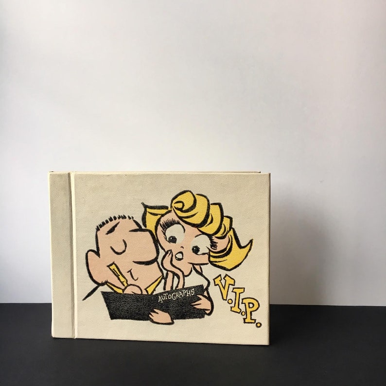 60s AUTOGRAPH BOOK Kampus Kuties Vintage
