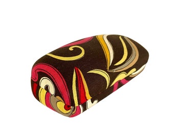 Vintage VERA BRADLEY Fabric Covered Hard Clamshell Eyeglasses CASE / 6-1/2" x 3-1/8" x 3" / Very Good Condition / Fab Design and Colors!