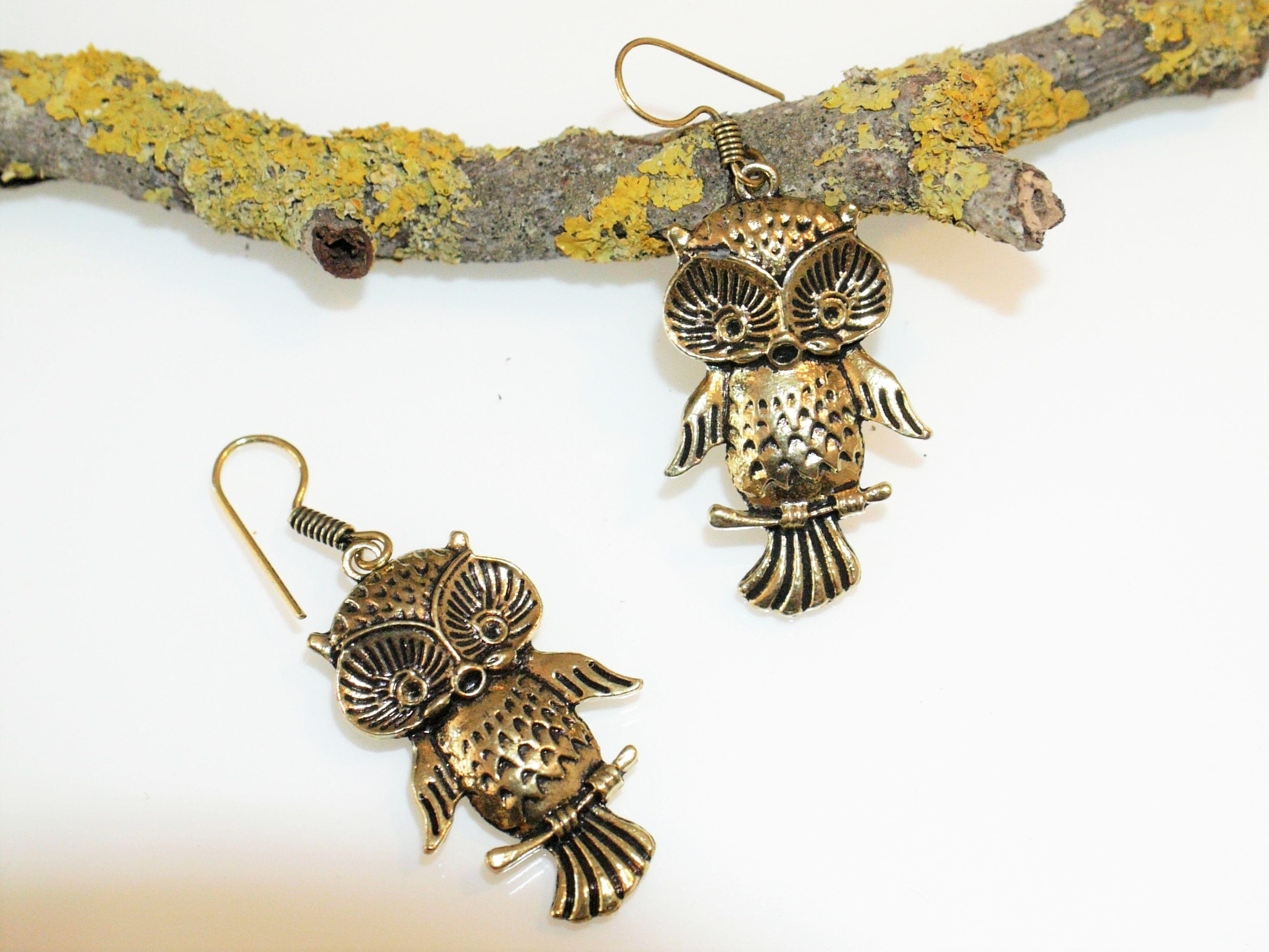 boucles d'oreilles chouettes hiboux laiton doré boheme;  ethnique ; pendants d'oreill
