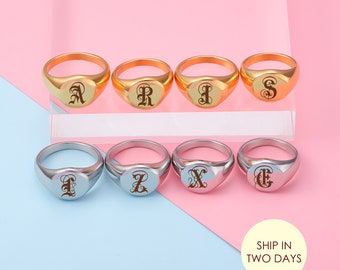 Signet Ring, Personalised Signet Ring, Initial Ring, Statement Ring, Bridesmaid Gifts, Gold Signet Ring, Laser Engraved Ring