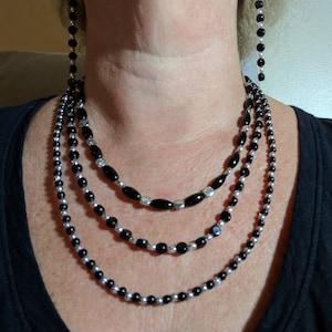 Black and silver necklace - 3-strand beaded necklace with matching earrings - Necklace and earrings set - Multi-strand necklace - Elegent