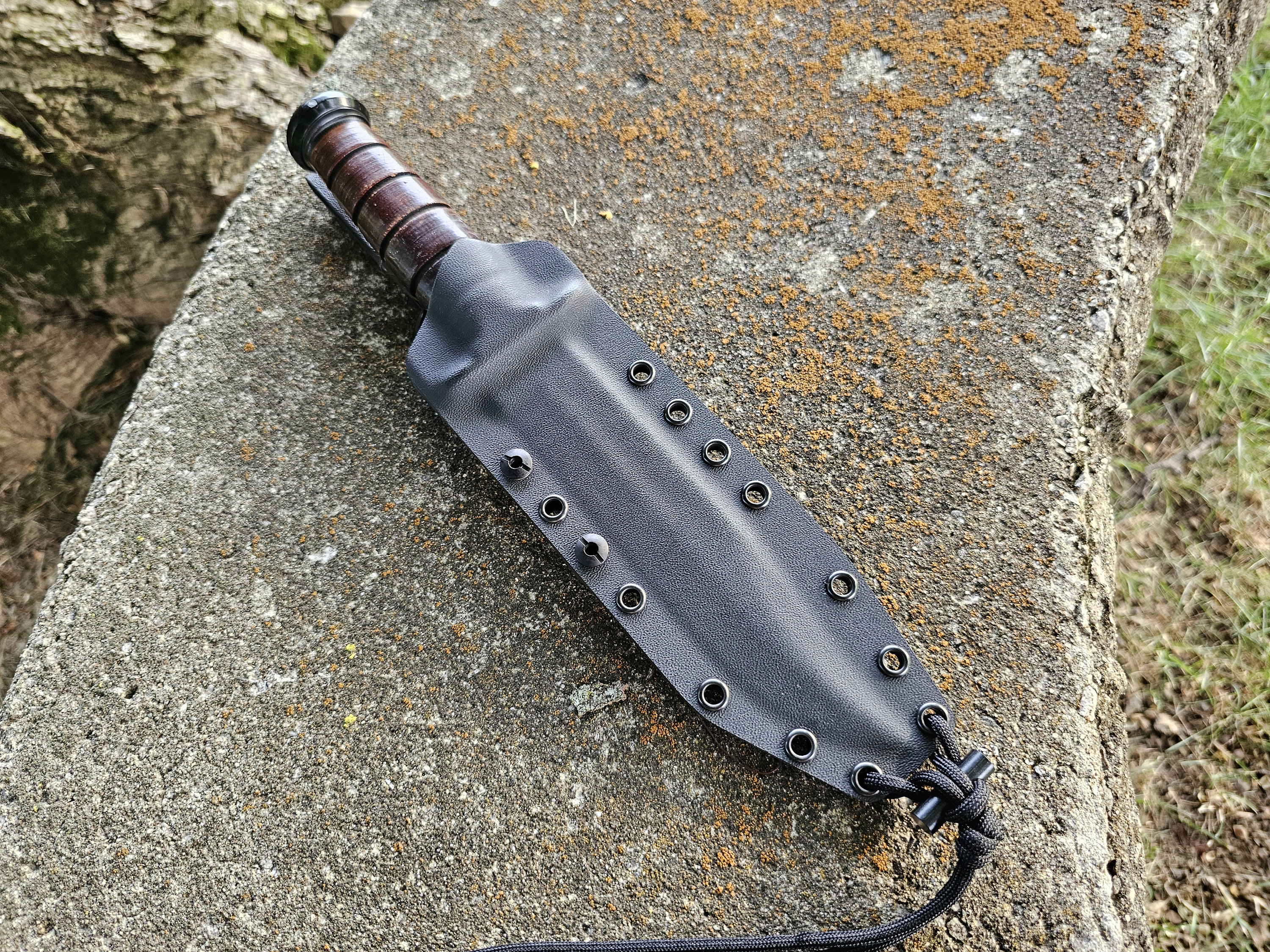 KABAR USMC 1217、1225、1220、1320 ファイティングナイフ カイ 