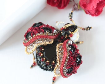 Lady bug brooch Beaded embroidered Ladybug pin Beaded beetle jewelry