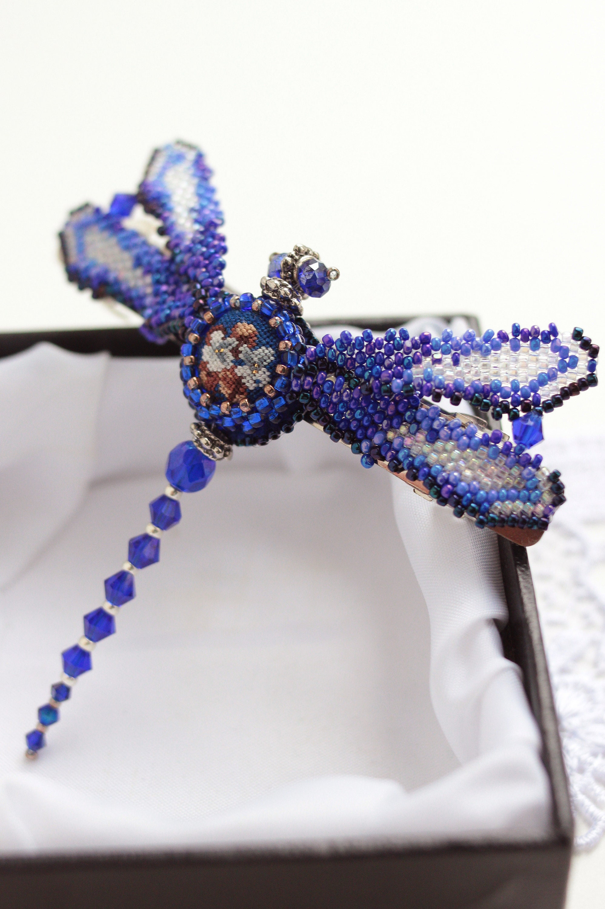 Beaded Dragonfly Hair Clip: Embroidered French Barrette  display picture 2