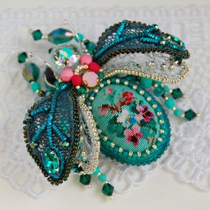 Embroidered bug brooch Beetle jewelry Pink Mint insect pin  Mothers day gift Beaded bug brooch Embroidered insect Beaded beetle