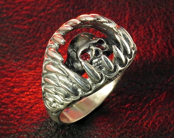 925 Sterling Silver Horror Skull Ring: Unique Gothic Jewelry