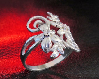 Art Nouveau Flower Ring for Women, Sterling Silver and Cubic Zirconia, Flower Jewelry
