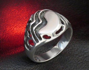 Oxidized Sterling Silver Ring for Men: Avant Garde Design