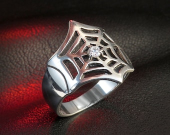 Sterlingzilveren spinnenwebring met zirkonia