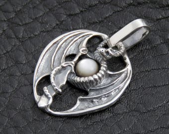 Dragon necklace for women, silver dragon pendant necklace, Game of Thrones jewelry, dragon jewelry, women's silver necklace, gift for her