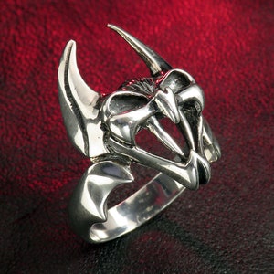 Gothic Bat Ring | 925 Sterling Silver Vampire Statement Ring | Unisex Horror Jewelry | Handmade Biker Accessory