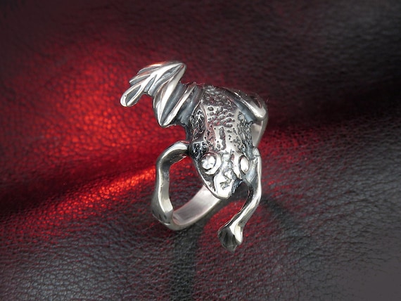 Frog Ring, Sterling Silver, Frog Jewelry, Cute Animal Ring