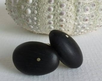 Ovale Dot Ohrstecker - Silber & Harz - schwarz opak