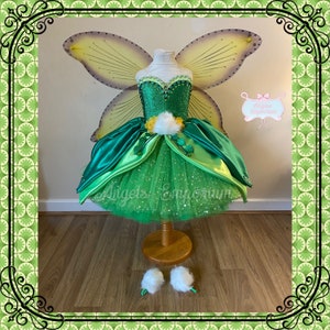 Luxury Tinkerbell Inspired Tutu Dress Green Yellow Woodland Fairy Princess Costume Wings Pom Poms Tink Cosplay Ball Gown Satin Leaf Skirt