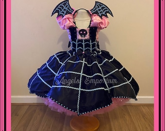 Cute Vampirina Inspired Tutu Dress Princess Black Vampire Bat Ball Gown Pageant Halloween Costume Luxury Birthday Party Outfit Glitter