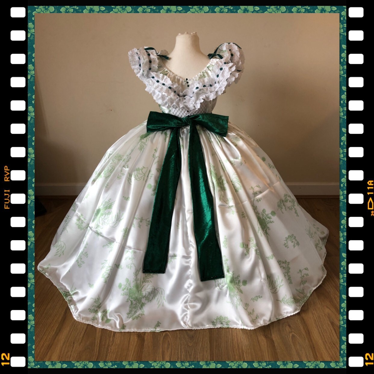 scarlett o'hara green dress costume Scarlett O'hara Dress (Custom order) Custom order (length over 135cm) main image 1