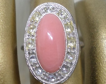 Avon Vintage Pink Ring, Vintage Avon Pink Ring, Cocktail Ring, Stunning Ring, Gift for Mom, Gift for Her, Glass and Pink Stone Avon Ring