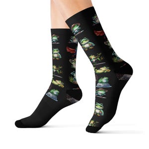 Frog Socks, Funny Frog Socks, Look Frogs Socks, Frog Lover Gift, Frog Mama Socks, Woodland Theme Socks, Socks, Socks, Froggers Socks