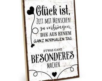 TypeStoff Holzschild mit Spruch - Glück - Vintage-Look mit Zitat als Geschenk und Dekoration zum Thema Freunde und Freundschaft - HS-00810