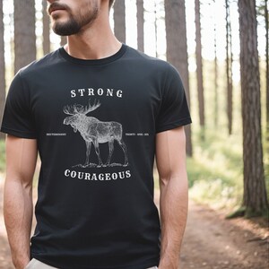 Regalo de cazador, camiseta de papá, camiseta de hombre, regalo de papá, regalo de hombre, regalo de hermano, regalo de padre, camiseta de hombre, Deuteronomio 31, regalo de las Escrituras, regalo del versículo bíblico, padre