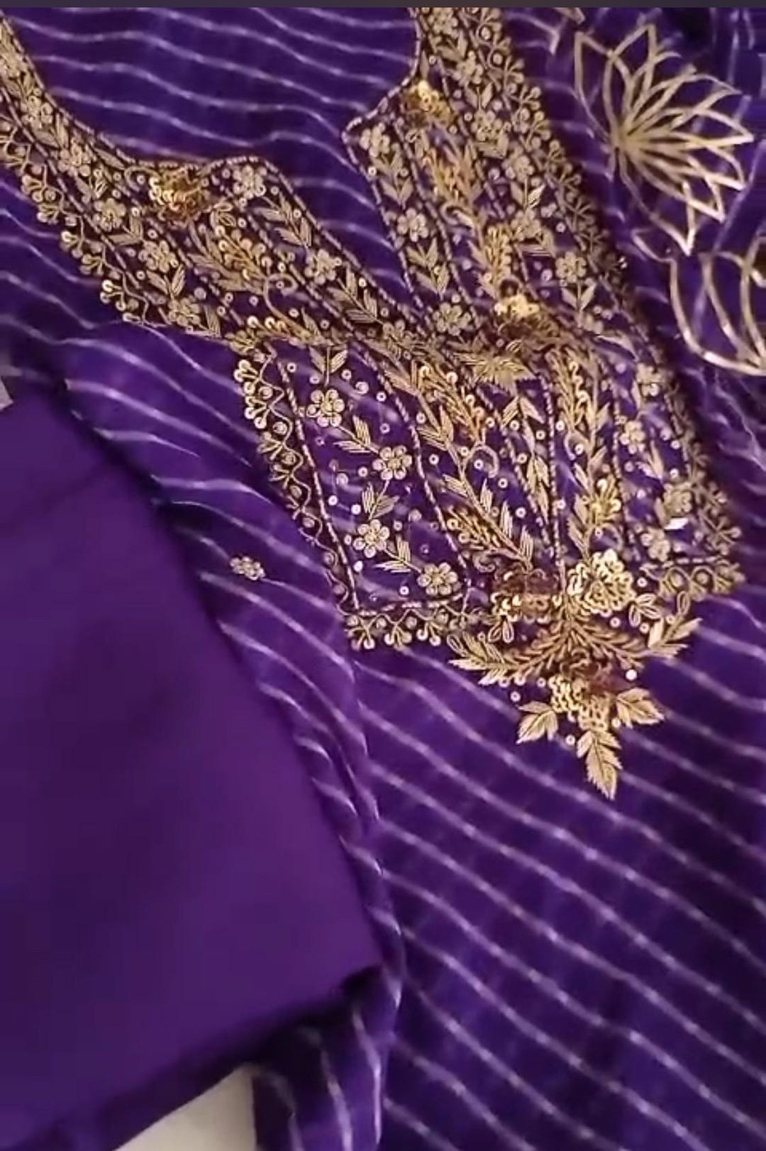 Bandhani Suit