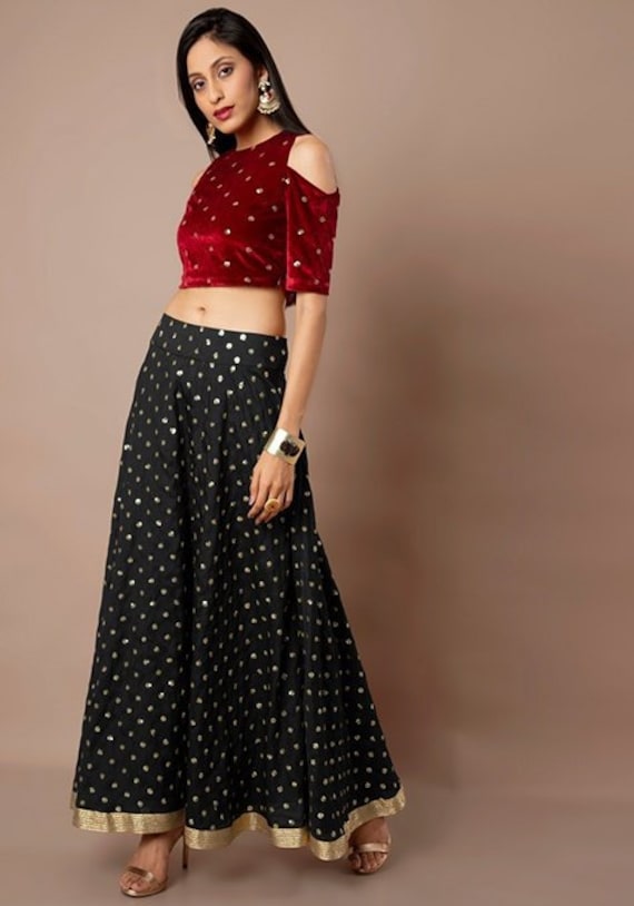 crop top shirt and skirt