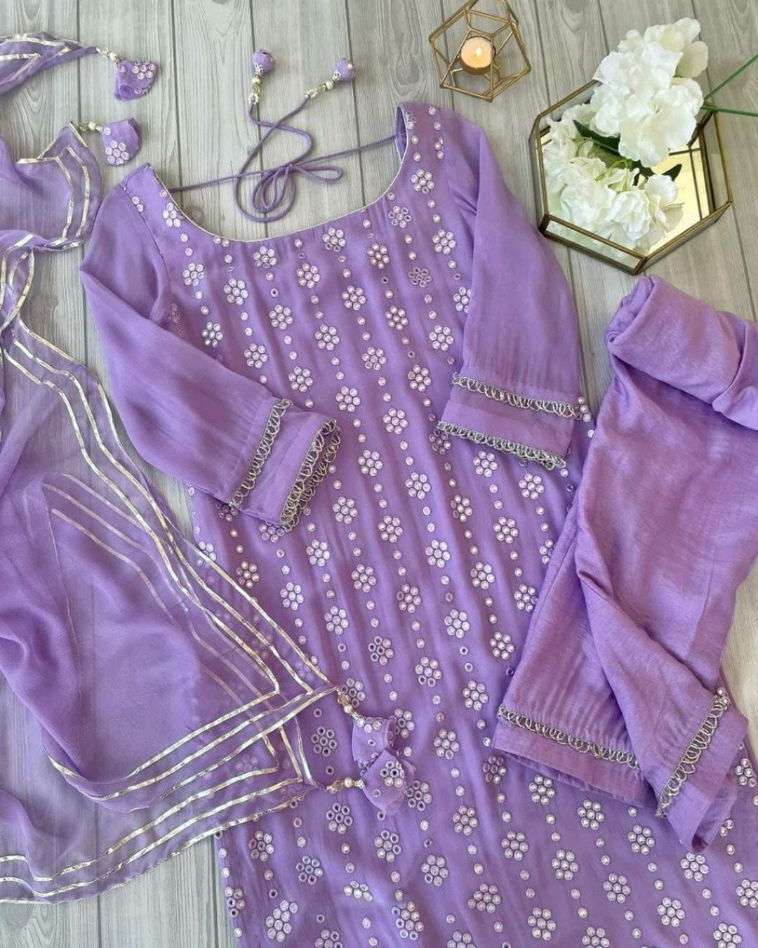 Aggregate 168+ light purple punjabi suit