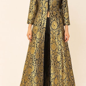 golden western dress Golden Bloom Indo-Western Dress – Fashion Sanmukh main image 0