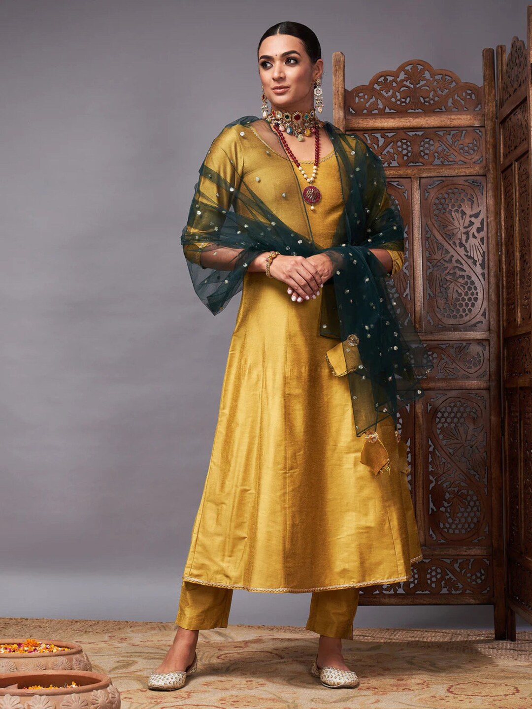 Queewnn 3/4th Sleeve Ladies Yellow Casual Wear Cotton Kurti at Rs 299/piece  in New Delhi