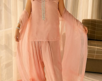 Pakistani latest farshi shalwar kameez woman kurti dresses ethnic outfit