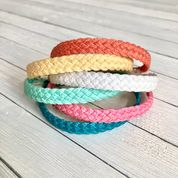 Pulsera o tobillera trenzada de 5 hebras // Cordón encerado para surfistas ajustable e impermeable, joyería hecha a mano