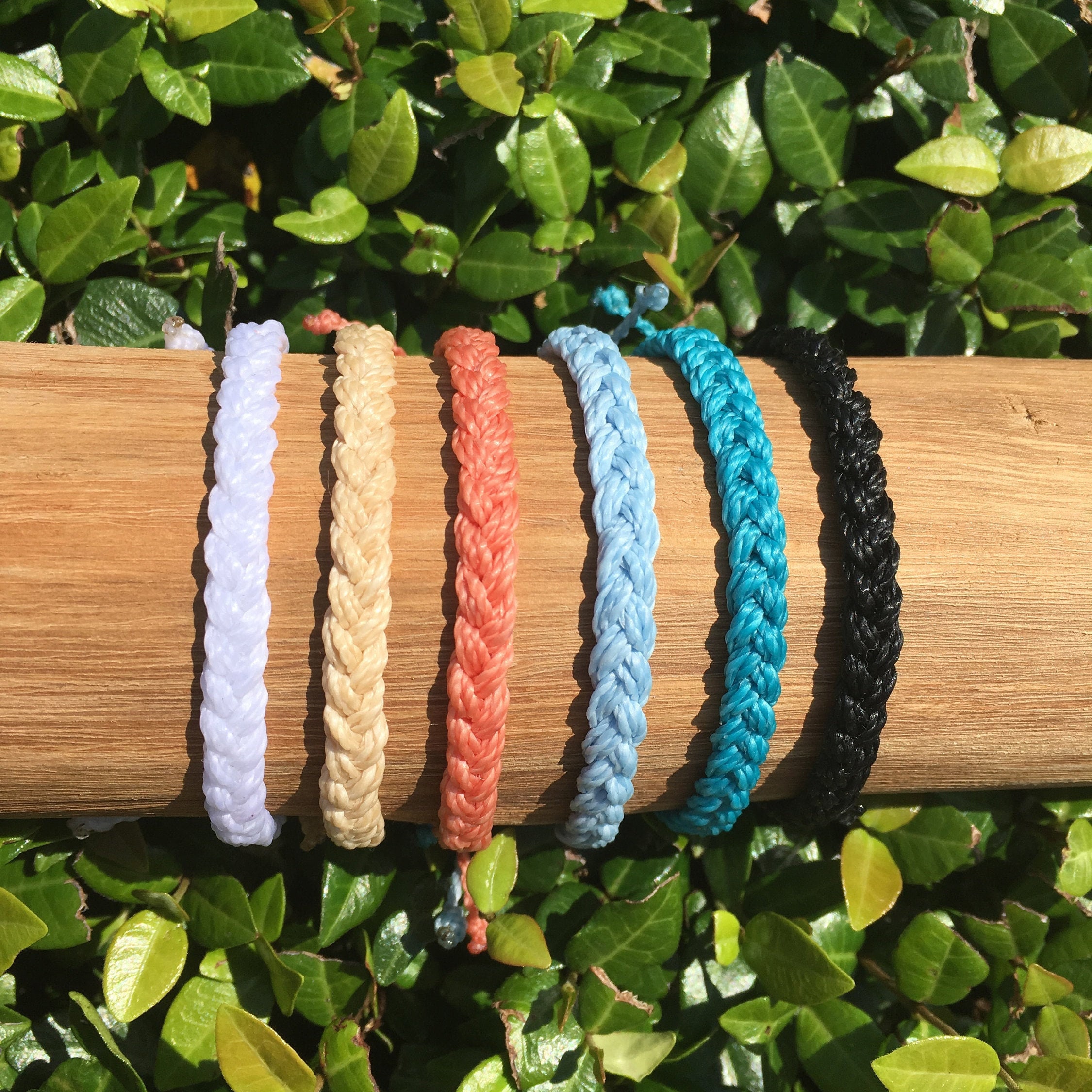 Thick braided bracelet discount